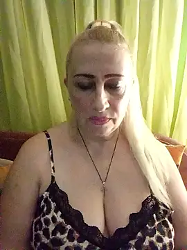 Esenia505 online show from 01/13/26, 03:17