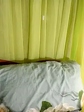 Esenia505 online show from 03/08/26, 02:43