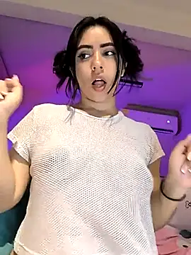 Sara-215 online show from 02/07/26, 05:33