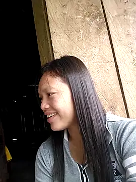 Snapshot of TMay6091 chatting on 11/10/25, 01:04 TMay6091 online show from 11/10/25, 01:04