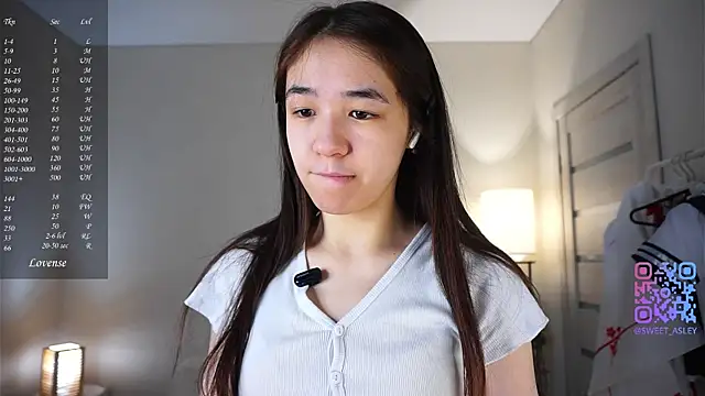 Snapshot of KiraAbling chatting on 01/13/26, 05:35 KiraAbling online show from 01/13/26, 05:35