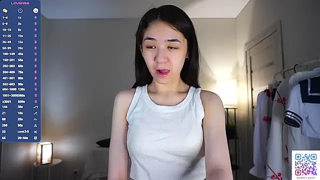 Snapshot of KiraAbling chatting on 02/10/26, 05:11 KiraAbling online show from 02/10/26, 05:11