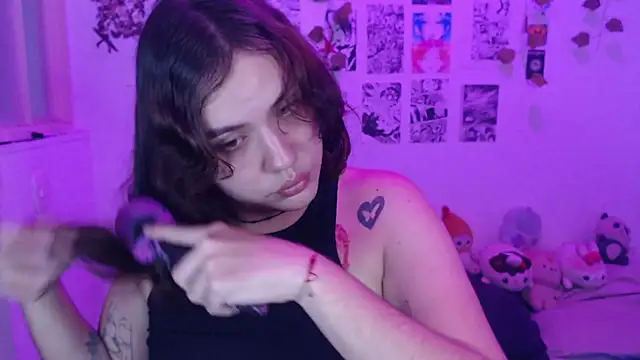 Snapshot of reiko_doll chatting on 11/12/25, 10:09 reiko doll online show from 11/12/25, 10:09