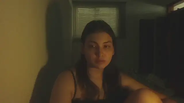 Snapshot of alcaeluwm chatting on 10/29/25, 03:25 alcaeluwm online show from 10/29/25, 03:25