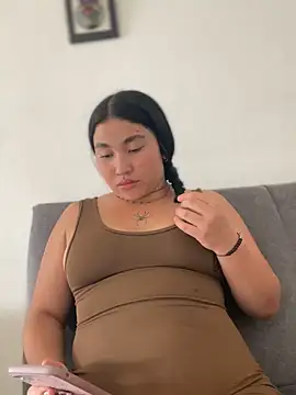 Vickybon online show from 11/05/25, 09:48