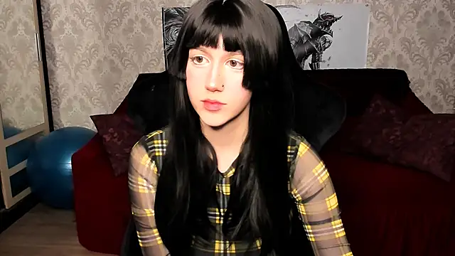 Snapshot of kamisama_ami chatting on 10/28/25, 07:27 kamisama ami online show from 10/28/25, 07:27