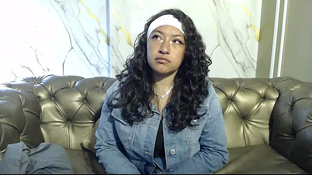 Snapshot of Kataleyaa2_ chatting on 10/29/25, 12:51 Kataleyaa2  online show from 10/29/25, 12:51