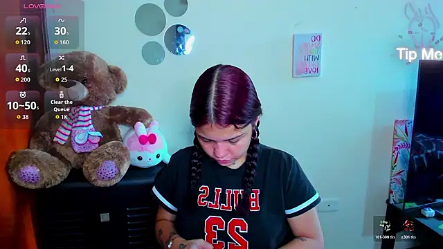 Emma boo online show from 03/02/26, 02:13