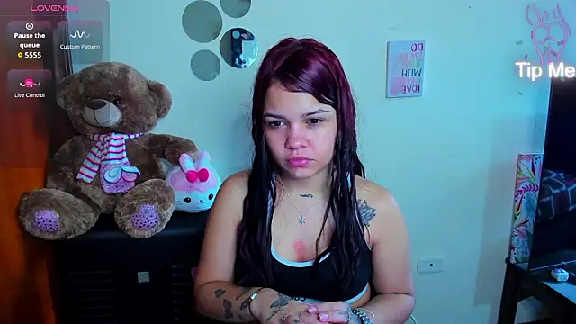 Emma boo online show from 03/05/26, 02:02