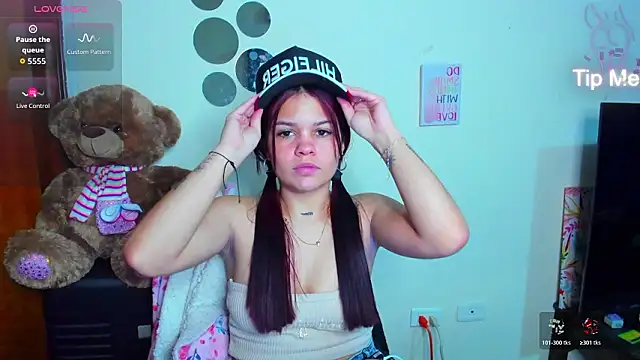 Emma boo online show from 03/17/26, 02:38