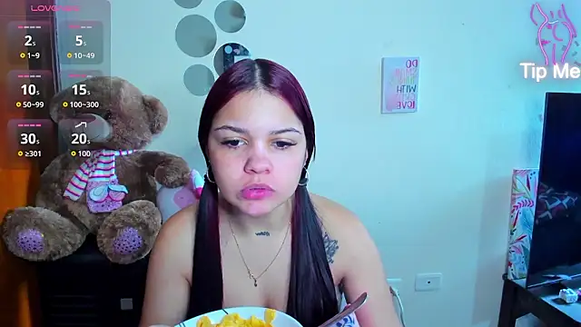 Emma boo online show from 03/18/26, 06:11