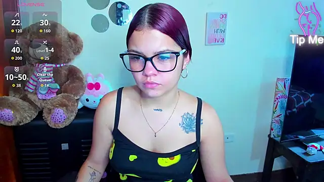 Emma boo online show from 03/23/26, 02:54