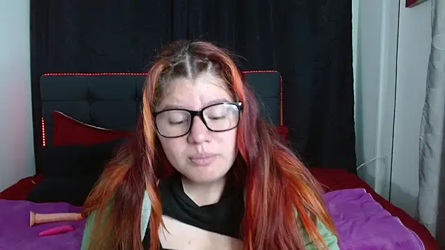 Alexaa xx online show from 11/11/25, 01:38