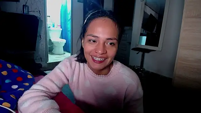 Samara Homescapes online show from 11/19/25, 02:00