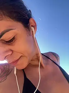 sabrinaneves online show from 03/16/26, 11:03