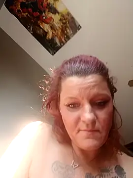 Snapshot of RUBYRED4LIFE chatting on 10/29/25, 07:48 RUBYRED4LIFE online show from 10/29/25, 07:48