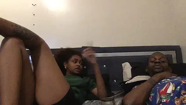 Snapshot of Coffeesyrup69 chatting on 11/16/25, 02:50 Coffeesyrup69 online show from 11/16/25, 02:50