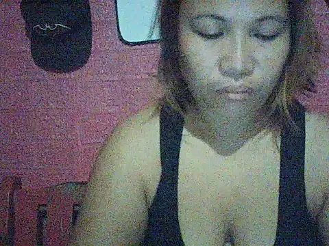 Snapshot of sweet_buncandy chatting on 07/19/26, 06:33 sweet buncandy online show from 07/19/26, 06:33