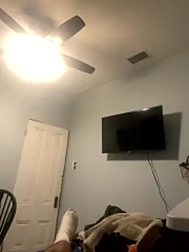 Snapshot of cal6ger chatting on 01/06/26, 11:03 cal6ger online show from 01/06/26, 11:03