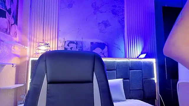 Im-Lola online show from 02/03/26, 09:20