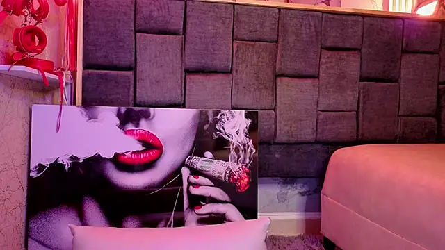 Im-Lola online show from 02/19/26, 08:49