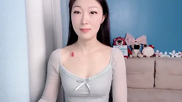 ella55-- online show from 02/24/26, 10:02