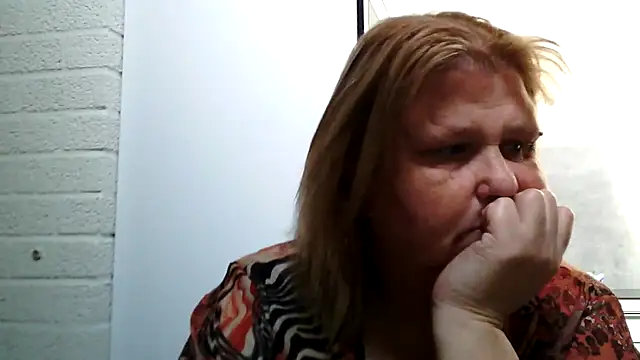 Sylviastar46 online show from 03/01/26, 09:33