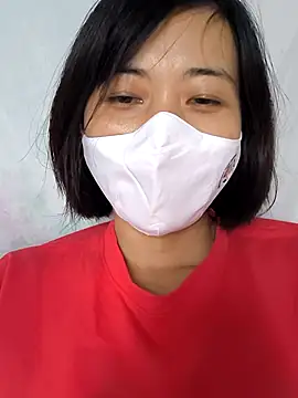 Snapshot of Agine222 chatting on 11/02/25, 05:32 Agine222 online show from 11/02/25, 05:32