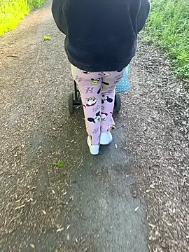 Teeny-Slut18 online show from 04/29/26, 05:44