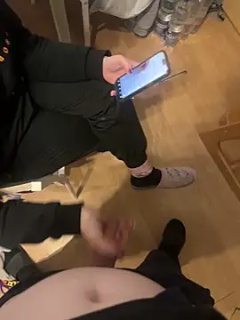 Teeny-Slut18 online show from 05/16/26, 03:33