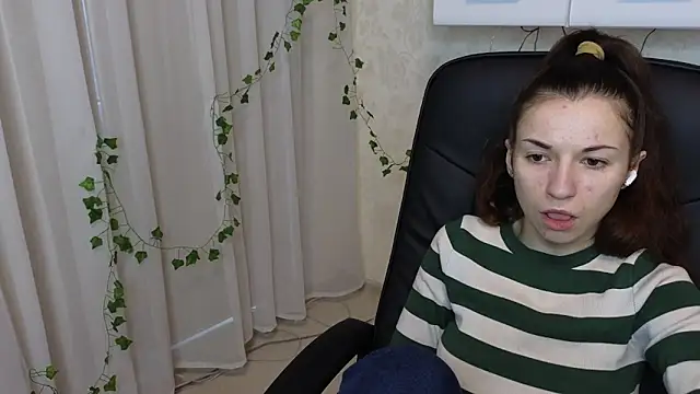 Ulyanix online show from 02/24/26, 05:05