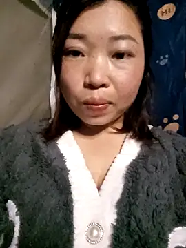 Snapshot of julybe chatting on 02/10/26, 03:38 julybe online show from 02/10/26, 03:38