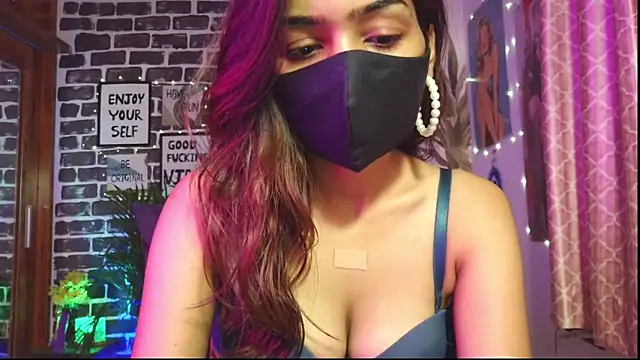 Saloni9 online show from 04/07/26, 12:44