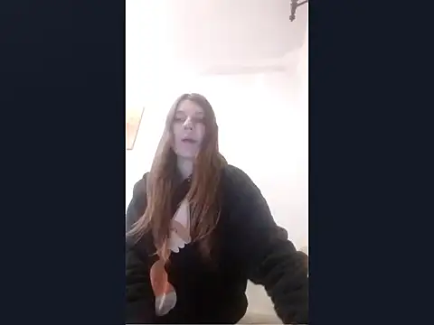 Snapshot of Zizi_Zuzu chatting on 10/29/25, 07:15 Zizi Zuzu online show from 10/29/25, 07:15