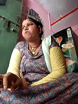 Snapshot of Sumona_dhari chatting on 11/29/25, 05:10 Sumona dhari online show from 11/29/25, 05:10