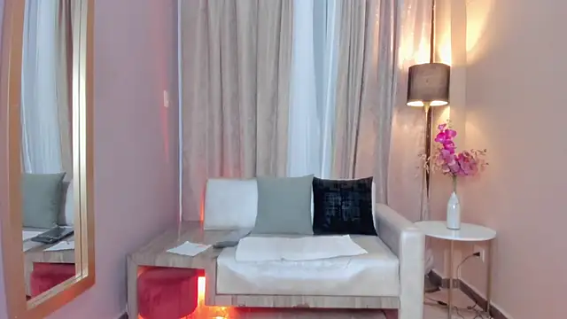 Snapshot of HannaaWells chatting on 11/27/25, 05:59 HannaaWells online show from 11/27/25, 05:59