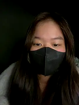 Snapshot of BUNNY050465 chatting on 11/18/25, 06:12 BUNNY050465 online show from 11/18/25, 06:12