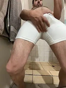 Snapshot of ezrah23 chatting on 03/07/26, 09:34 ezrah23 online show from 03/07/26, 09:34