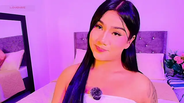 Snapshot of Vale_prado chatting on 11/30/25, 01:20 Vale prado online show from 11/30/25, 01:20