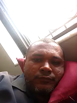 loboalfa2030 online show from 11/28/25, 07:49