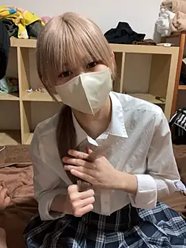 Snapshot of nene_2416 chatting on 10/31/25, 01:12 nene 2416 online show from 10/31/25, 01:12