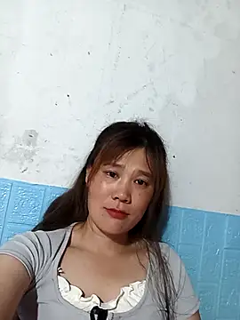 Snapshot of -Lana-123 chatting on 05/03/26, 06:03 -Lana-123 online show from 05/03/26, 06:03