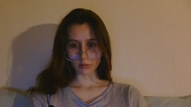 Snapshot of PurpyKam chatting on 11/05/25, 05:46 PurpyKam online show from 11/05/25, 05:46