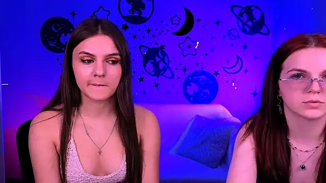 lisa dark  online show from 04/09/26, 07:08