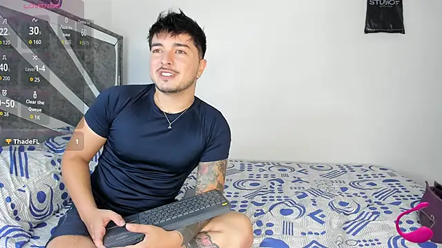 Snapshot of niall_falconn chatting on 11/14/25, 11:02 niall falconn online show from 11/14/25, 11:02