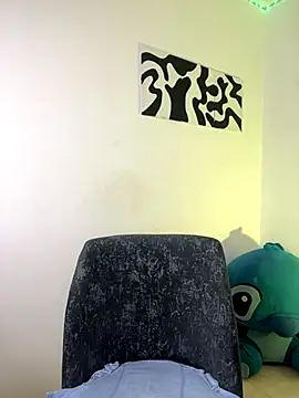 Snapshot of SHAILABROWN chatting on 10/30/25, 08:53 SHAILABROWN online show from 10/30/25, 08:53