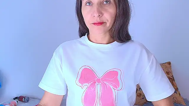 alana pink95 online show from 03/31/26, 03:23