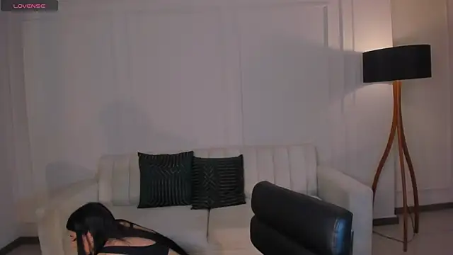 Snapshot of BellaConnorX chatting on 11/21/25, 03:38 BellaConnorX online show from 11/21/25, 03:38