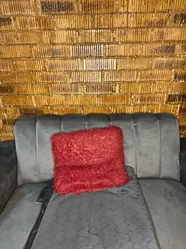 Snapshot of SP1CY_MOMMY chatting on 11/11/25, 07:14 SP1CY MOMMY online show from 11/11/25, 07:14