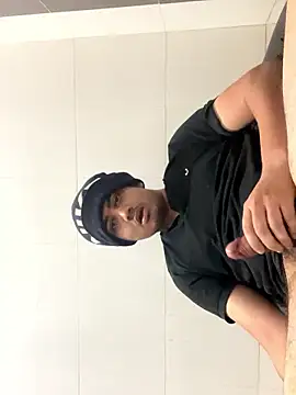 FlashyOcean53 online show from 01/14/26, 04:45